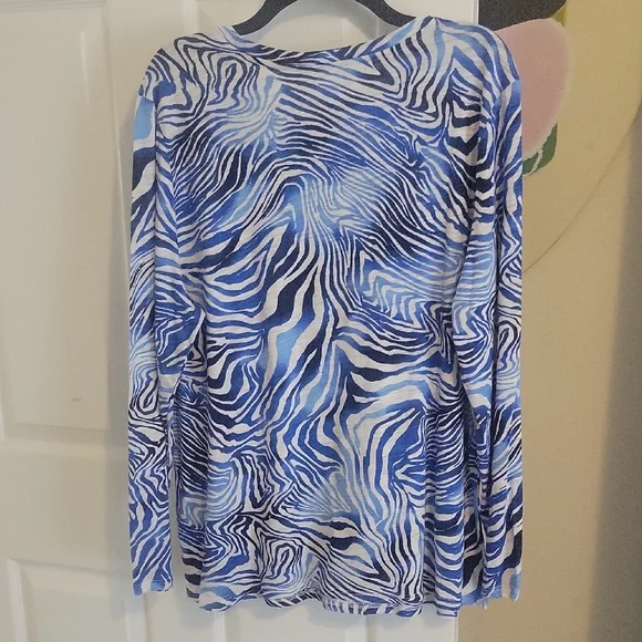 blue sol Sz1X Vibrant Blue Zebra Print Long Sleeve Scoop neck relaxed fit Top - Picture 3 of 3